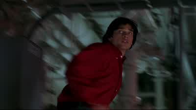 - Pete. - Did you see Clark? - Smallville