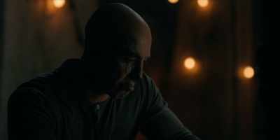Peter healed
a man crippled from birth - Dan Brown's The Lost Symbol