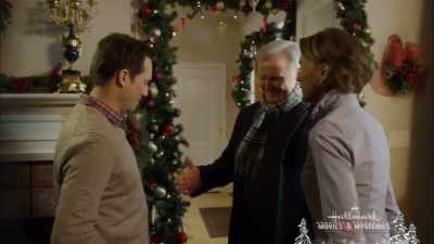 Peter, this is Thomas Reed, - Marrying Father Christmas