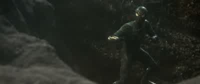 Peter it's me Flint Marko You rememberUh l'm Peter but I'm not your Peter What do you mean you're not my PeterWhat the hell is going on I'll explain but first can you help meOkay You try to surround himand I'll pull the plug All right let's go - Spider Man: No Way Home