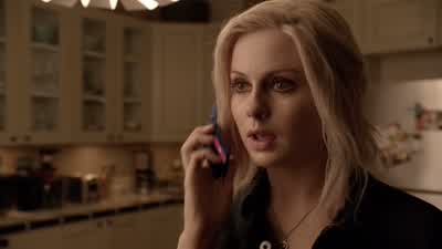 - Peyton's phone. - iZombie