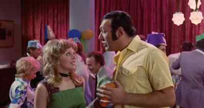 Phew, it's hot. - Carry on Abroad