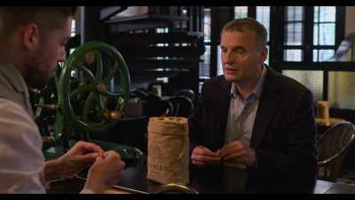 -[Phil] I'm gonna make a mess.
-[Rodolfo] No, that is the idea - Somebody Feed Phil