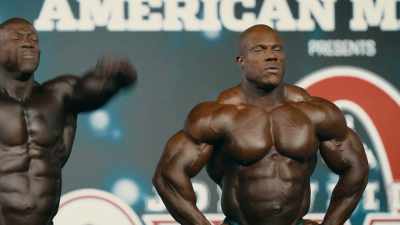 PHIL: It was hard
to look at the audience. - Breaking Olympia: The Phil Heath Story