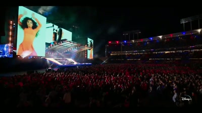 ♪ Philadelphia freedom, shine on me ♪ - Elton John Live: Farewell from Dodger Stadium