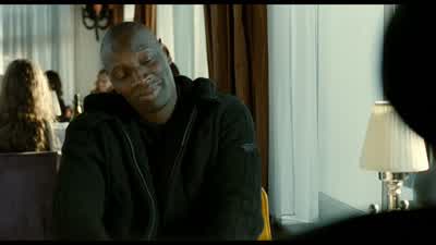 - Philippe, je vais pas rester déjeuner. - The Intouchables