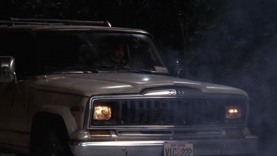 PHOEBE:
Bye. - Friends