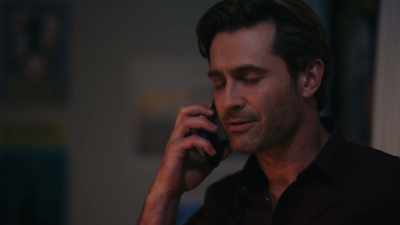 - [phone beeping]
- [phone rings] - Valentine's Town