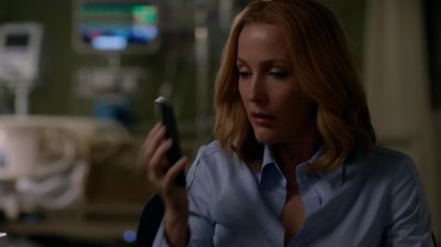 (Phone beeps) - The X-Files