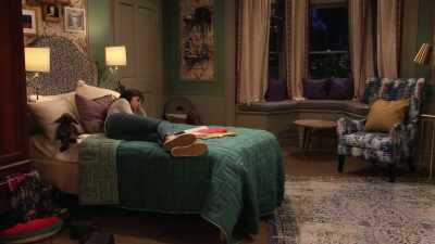 [phone beeps] - No Good Nick