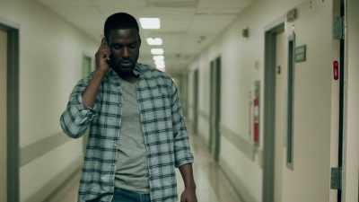 ( phone beeps ) - Queen Sugar