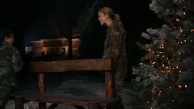 (phone beeps) - Private Princess Christmas