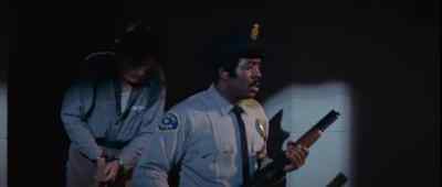 Phone breaks down,
the lights go off. - Assault on Precinct 13