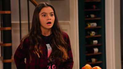 [phone buzzes] - No Good Nick