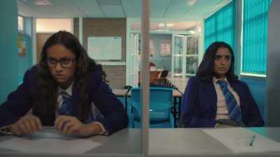 PHONE BUZZES - Ackley Bridge