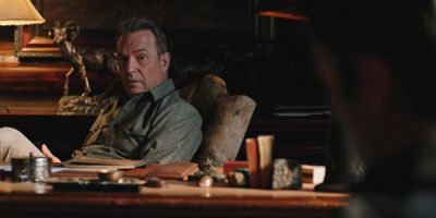 [phone buzzing] - Yellowstone