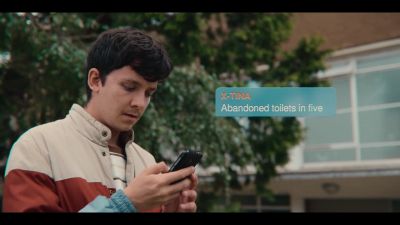 [phone buzzing] - Sex Education