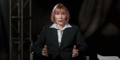 [phone buzzing] - BTK: Confession of a Serial Killer
