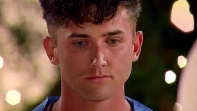 (PHONE CHIMES) - Love Island Australia