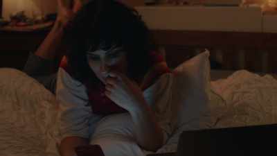 (phone clicking) - The Bisexual