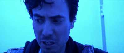 (phone ringing)
(people chattering) - Lost Angelas