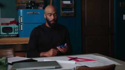 - [phone ringing] - Tyler Perry's Bruh