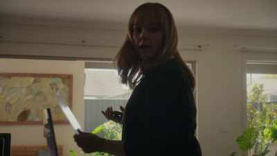 [phone ringing] - Five Bedrooms