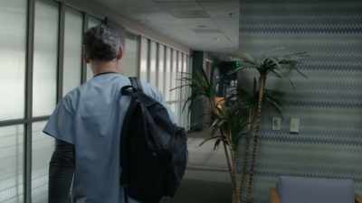 [phone ringing] - Dirty John