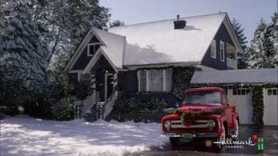 [Phone ringing] - Christmas in Evergreen