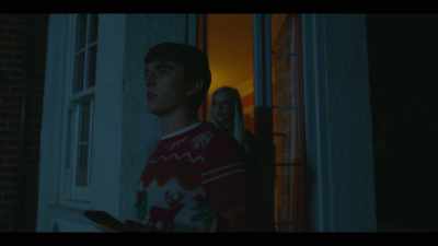 (phone ringing) - Granny Krampus
