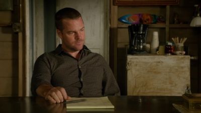         (phone ringing) - NCIS: Los Angeles