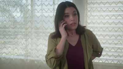 [phone ringing] - Hiding from My Husband