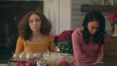 [phone ringing] - A Jenkins Family Christmas
