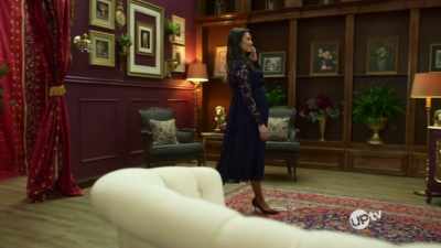[phone ringing] - Christmas with a Prince: The Royal Baby