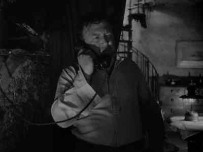 - (Phone rings)
- Figler here. - Night and the City