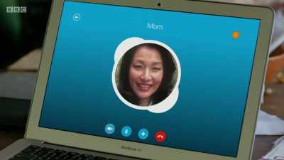 PHONE RINGS - Ronny Chieng: International Student