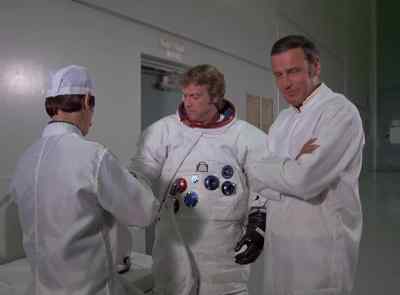 (PHONE RINGS) - The Six Million Dollar Man