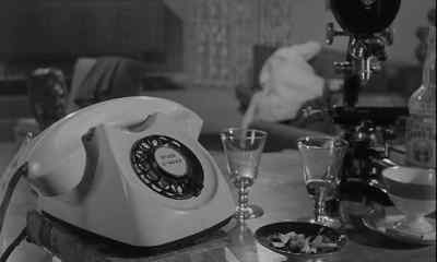 (Phone rings) - The City of the Dead