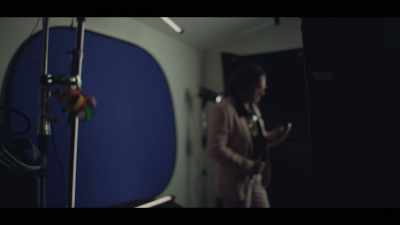 (phone rings) - Dinosaur Hotel 2