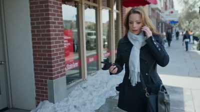 [phone rings] - Sister Swap: Christmas in the City
