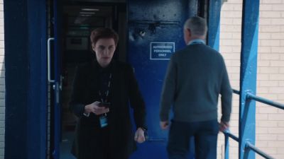 PHONE RINGS - Line of Duty