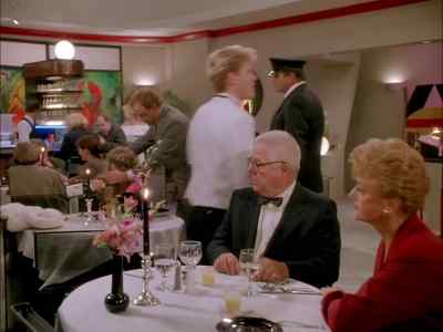 Phyllis, my dear,
you're going home. - Murder, She Wrote