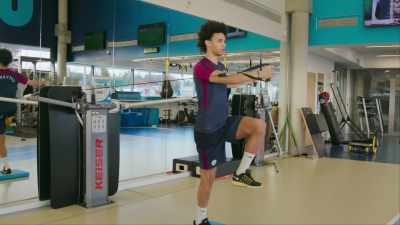 [physio] Good. Swap feet. Excellent.
Control, control, control. - All or Nothing: Manchester City