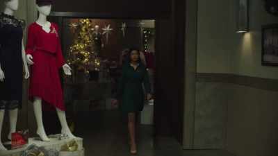 (piano music) - Christmas 9 to 5