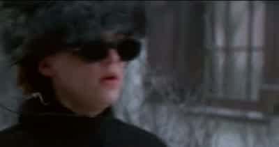 Pick her up. - Home Alone 3