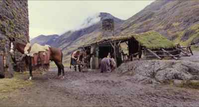 Pie and ale.
Do you want it? - Highlander