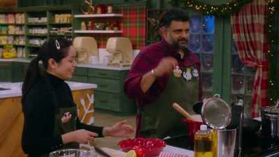 - Pie just gives us, like,
those--you know, - Baking It