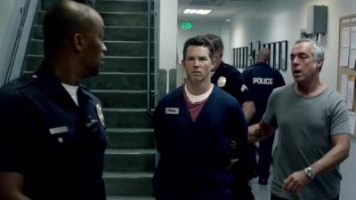 Pierce.
What's up? - Bosch