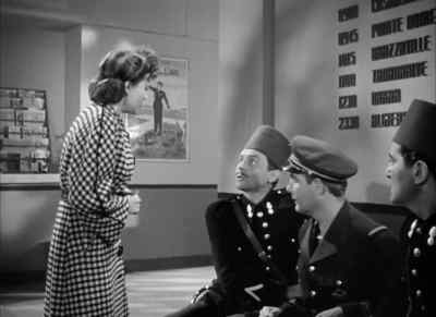 Pierre! Pierre, the treasure.
They're getting away with it. - A Night in Casablanca