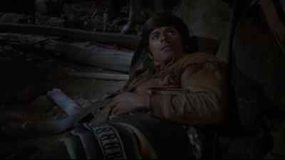 Pierre, see these poles above me? - Rio Lobo